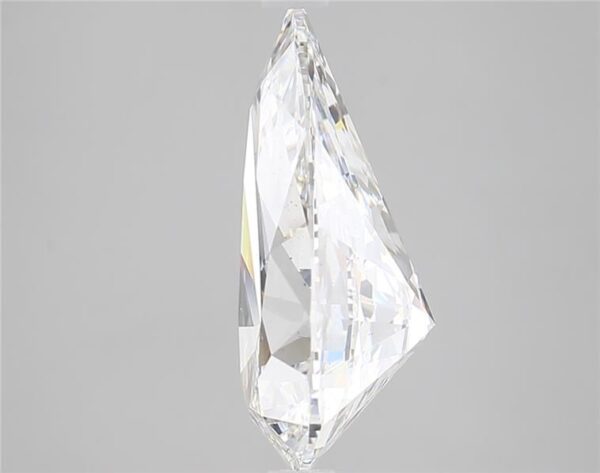 PEAR 6.09 carats