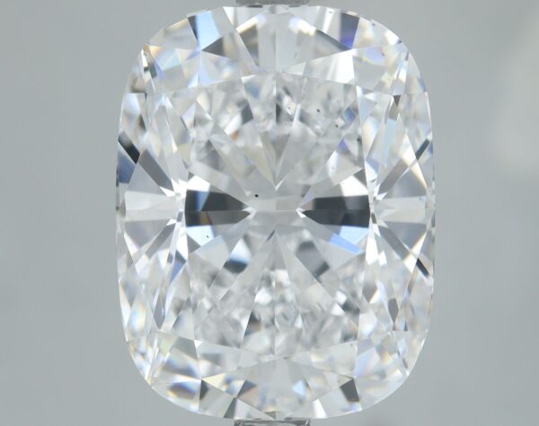CUSHION BRILLIANT 5.02 carats