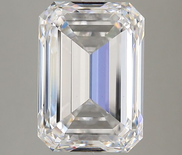 EMERALD 5.75 carats