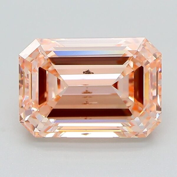 EMERALD 3.38 carats